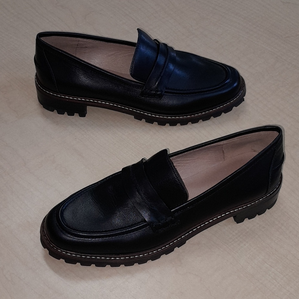 NWOT BLACK Leather Lugsole Loafers Size 8 - Picture 6 of 17